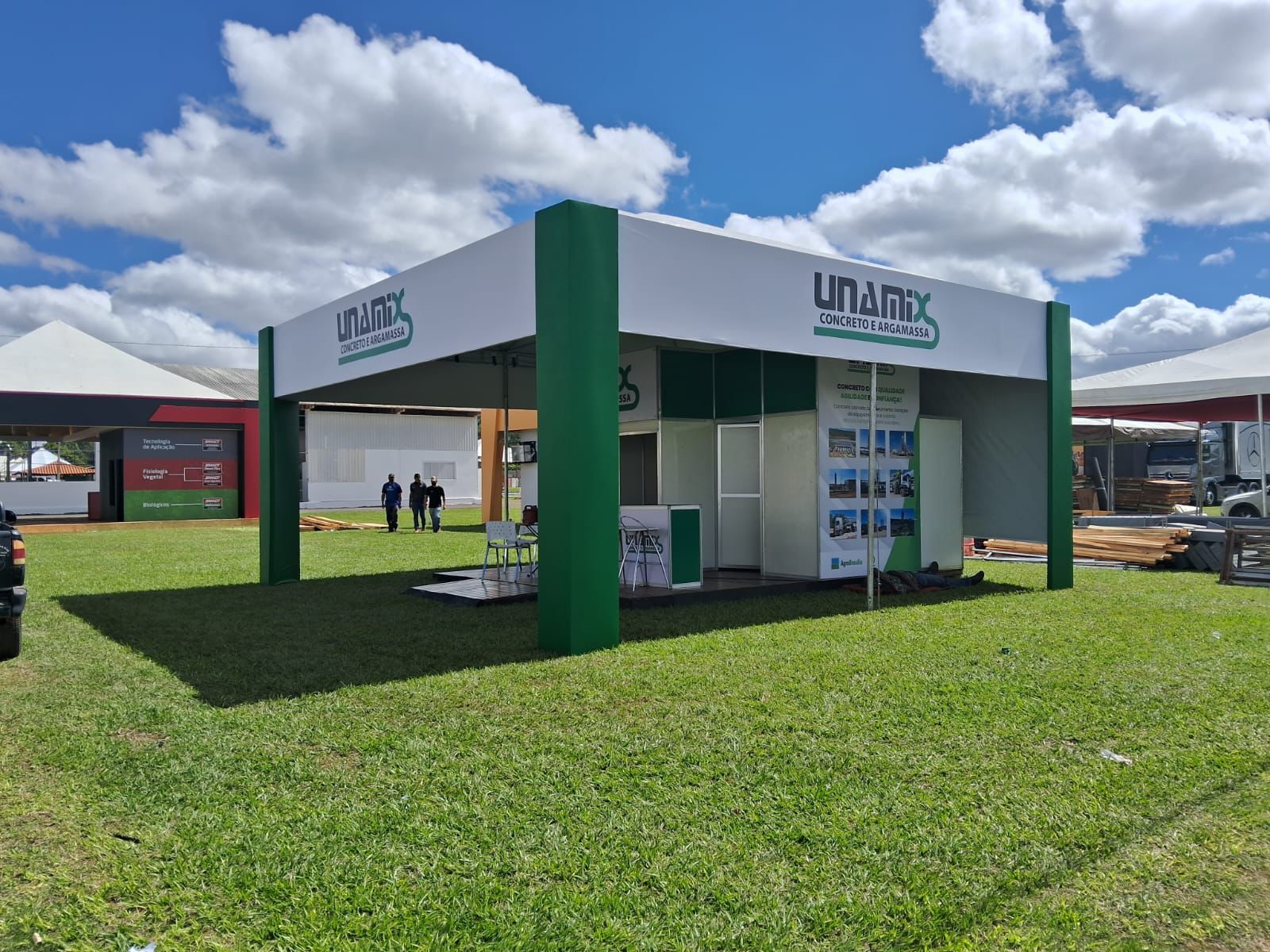 WhatsApp Image 2026-01-04 at 13.52.05 (1)